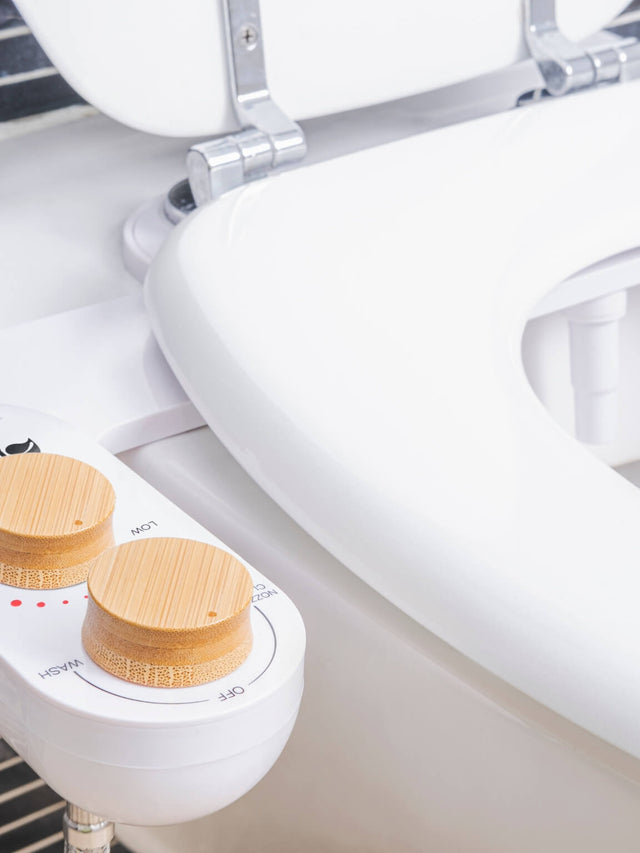 Bidet-Aufsatz - Kalt- & Warmwasser